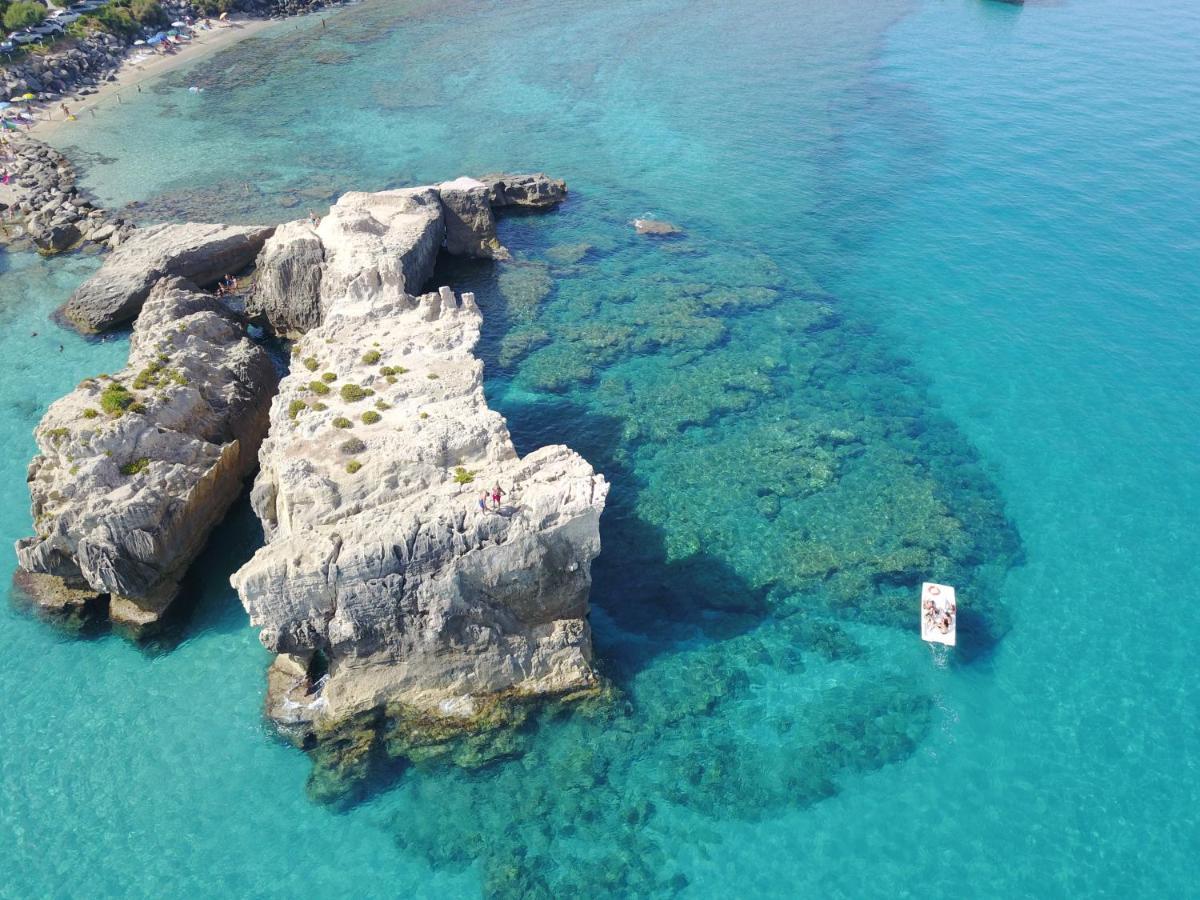 Borgo Di Riaci Beach Resort Santa Domenica Talao Exterior foto